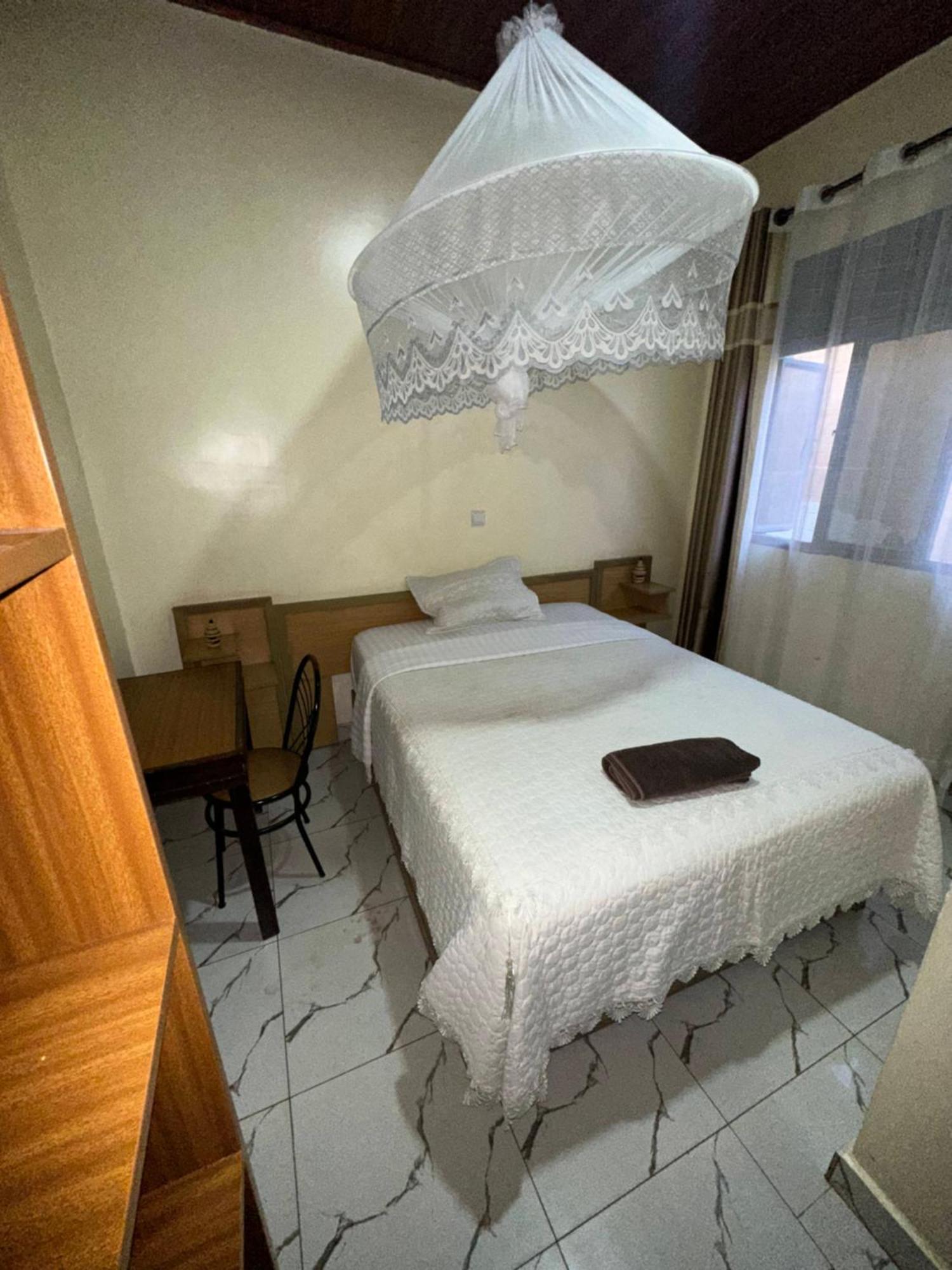 Anna Gold Hotel Kigali Exterior foto